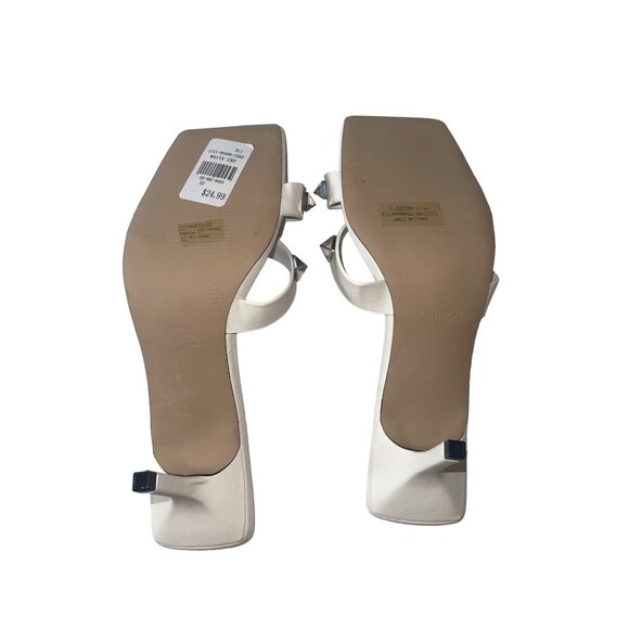 Rouge Studded White Heeled Sandals - Size 10 Sexy‎ NWT Spikes Rock Shoes Metal - Picture 2 of 4